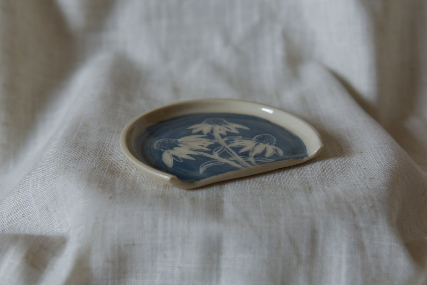 Blue Daisy Spoon Rest