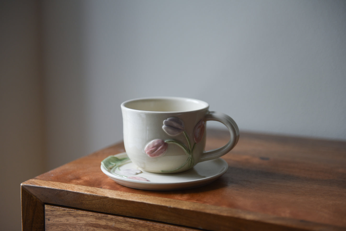 Tulip plate