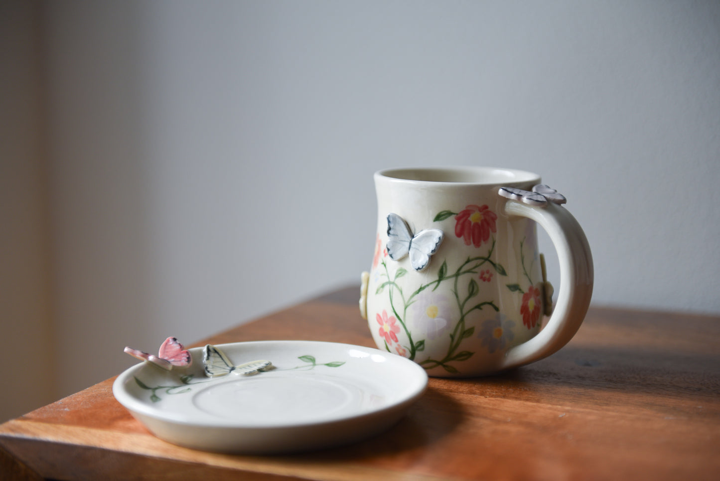 Butterfly plate