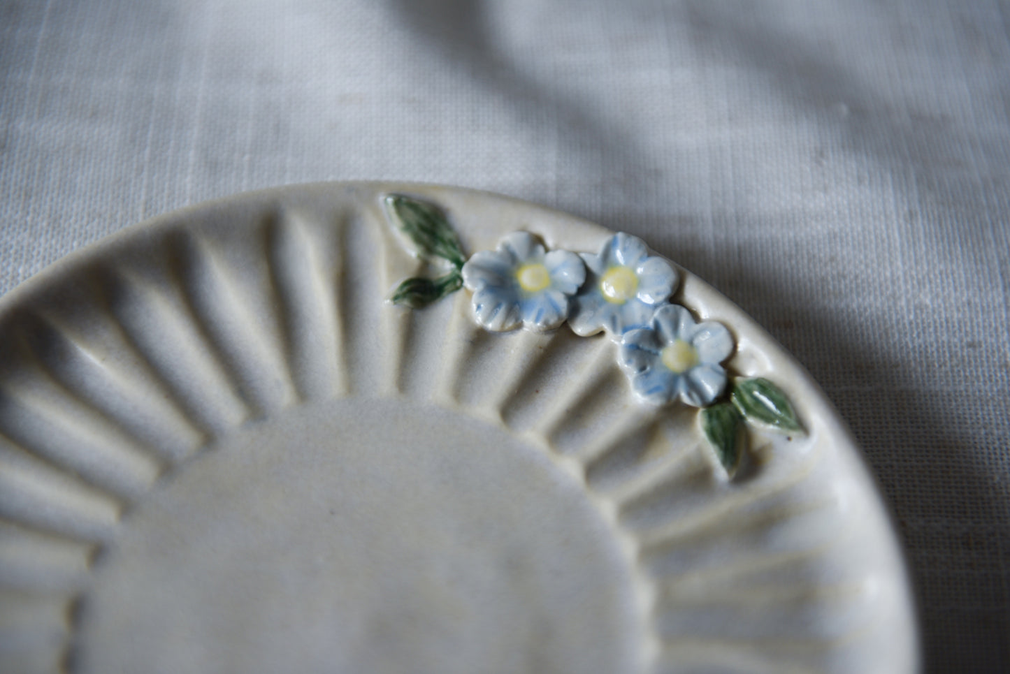 Blue flowers plate