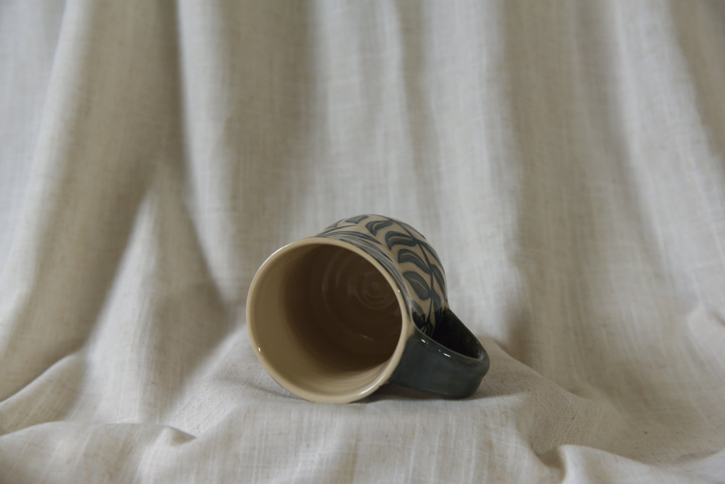 Large Vine Mug