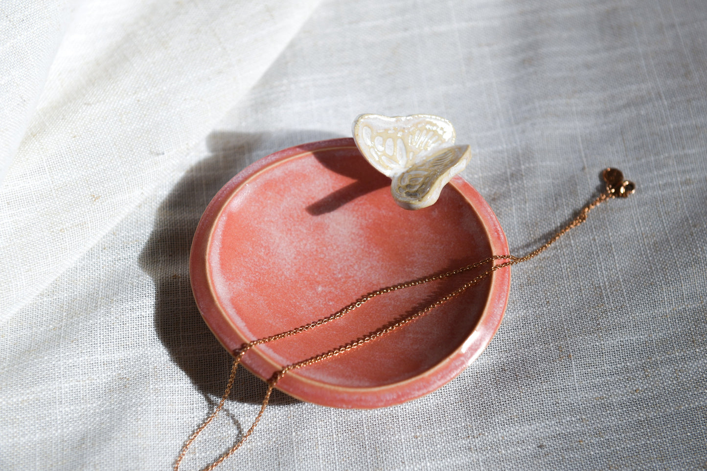 Butterfly ring dish - pink