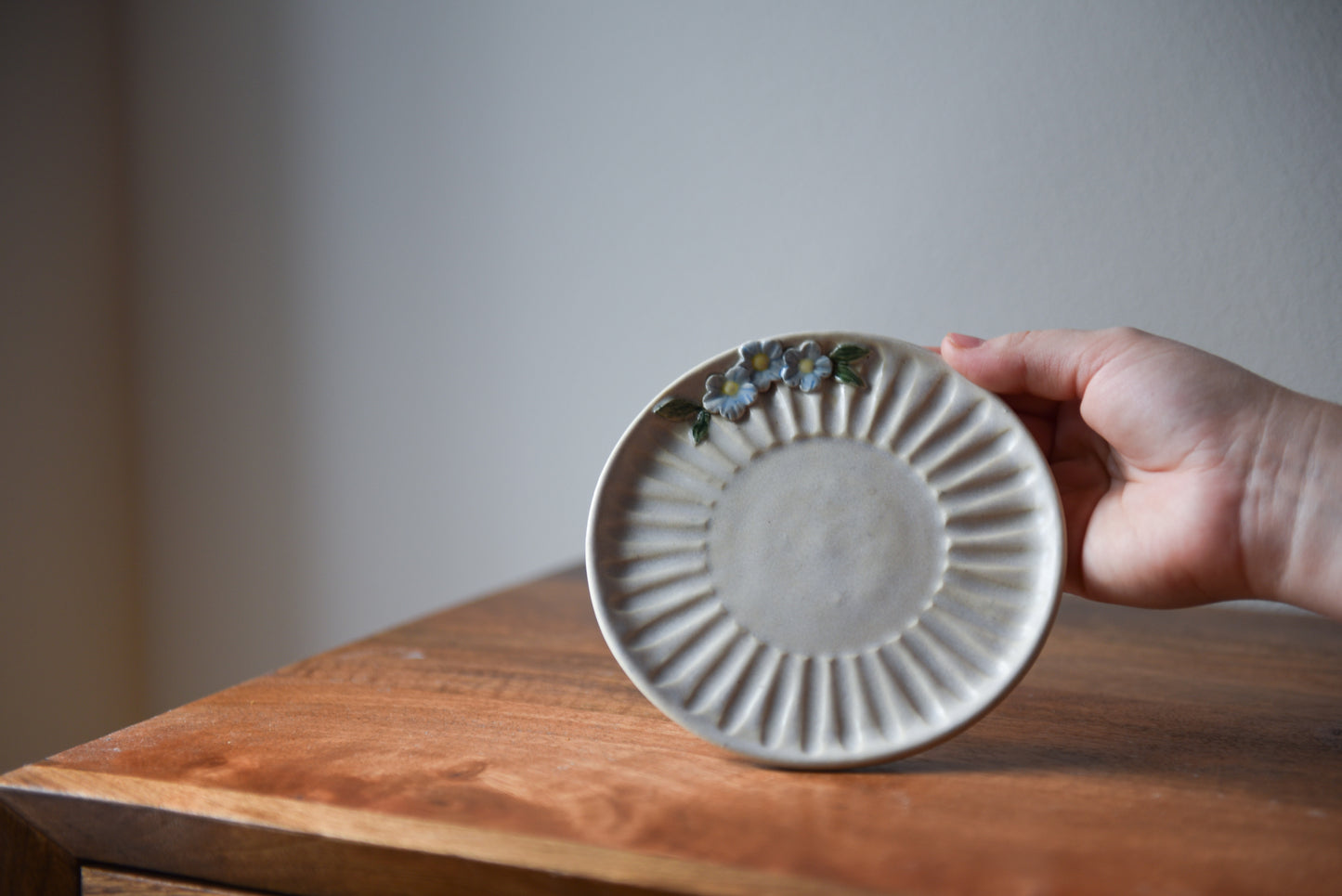 Blue flowers plate