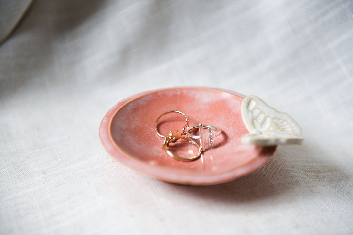 Butterfly ring dish - pink