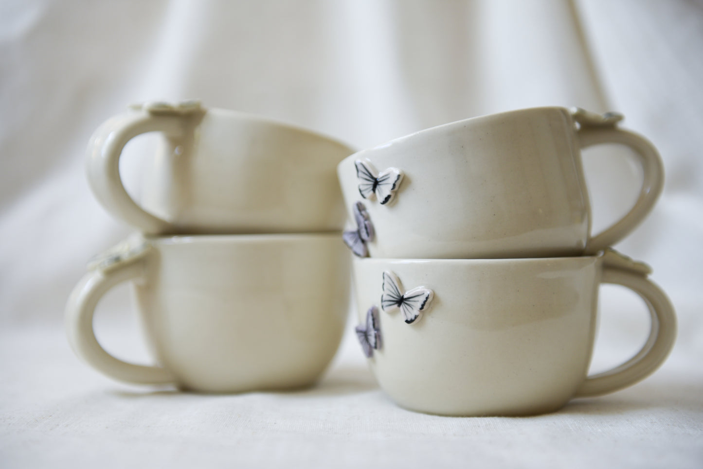 Butterflies latte mug pos