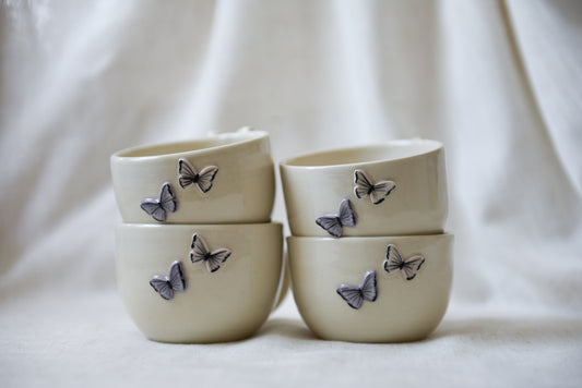 Butterflies latte mug pos