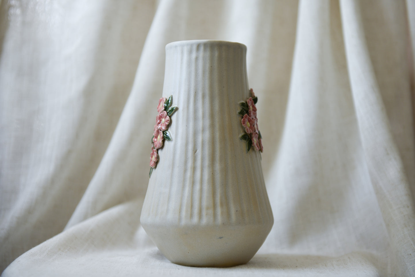 Pink flowers Vase