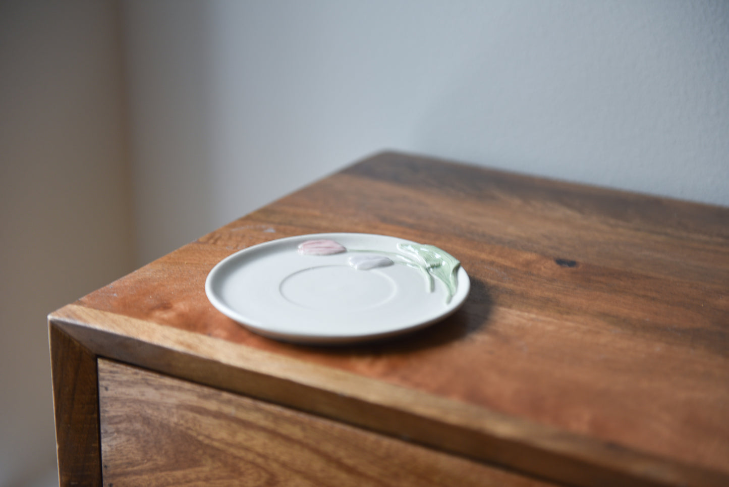 Tulip plate