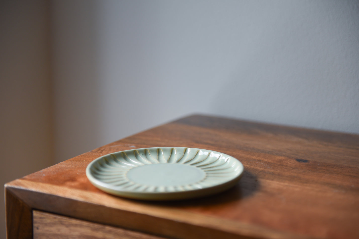 Carved plate - green