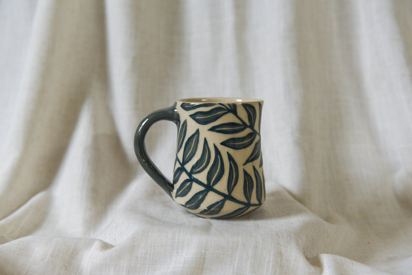 Large Vine Mug