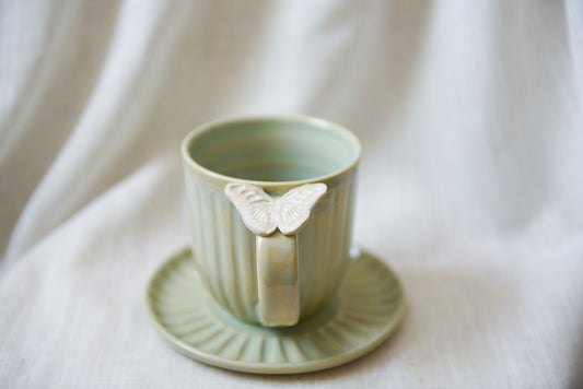 Butterfly Mug - Green pos