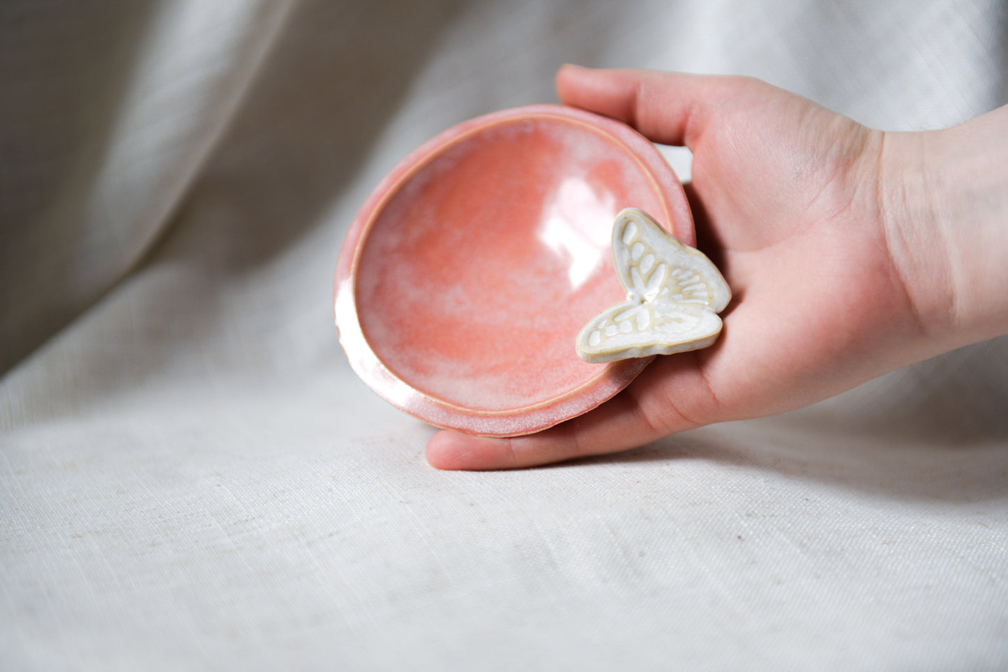 Butterfly ring dish - pink